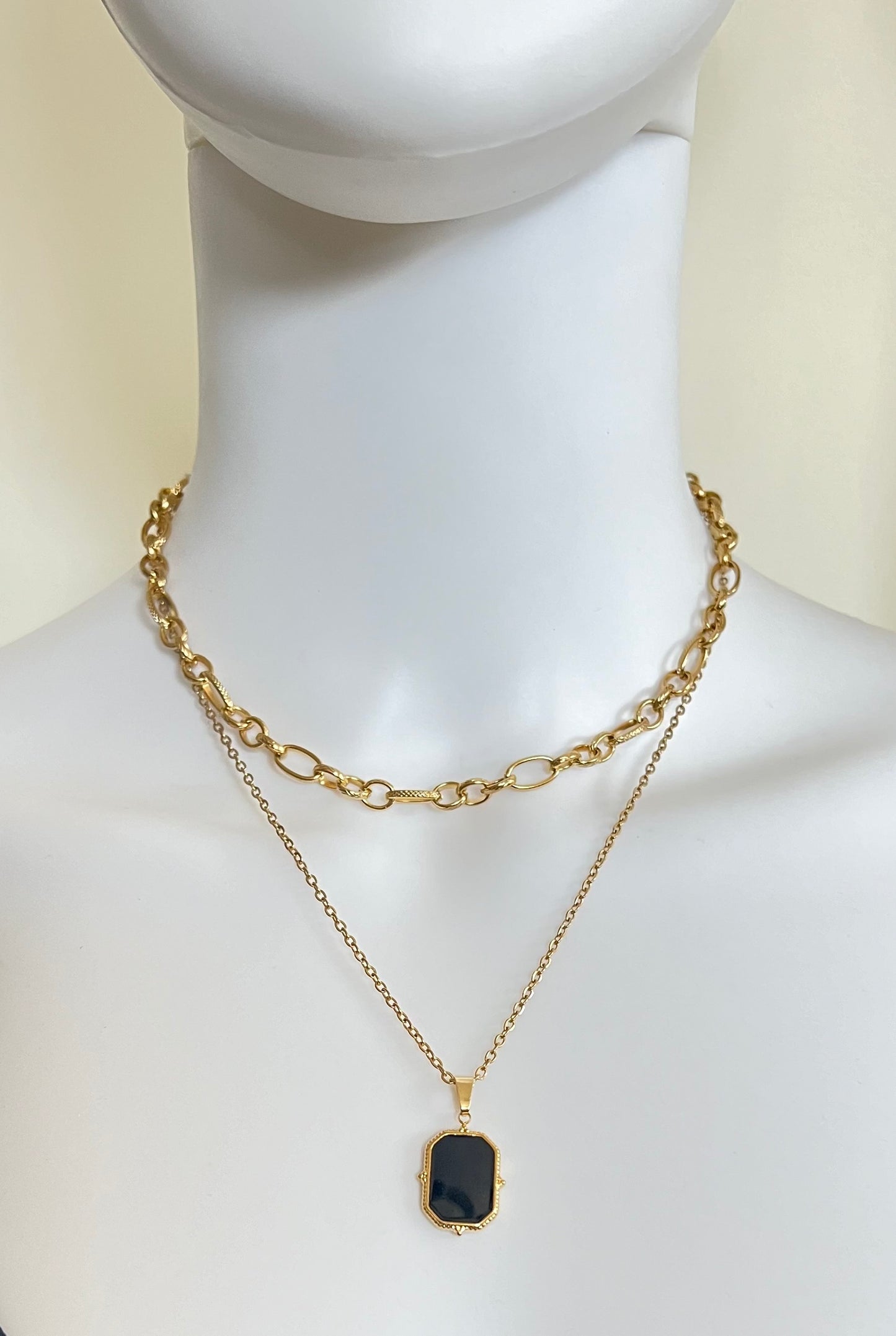 Black Pendant Layered Necklace