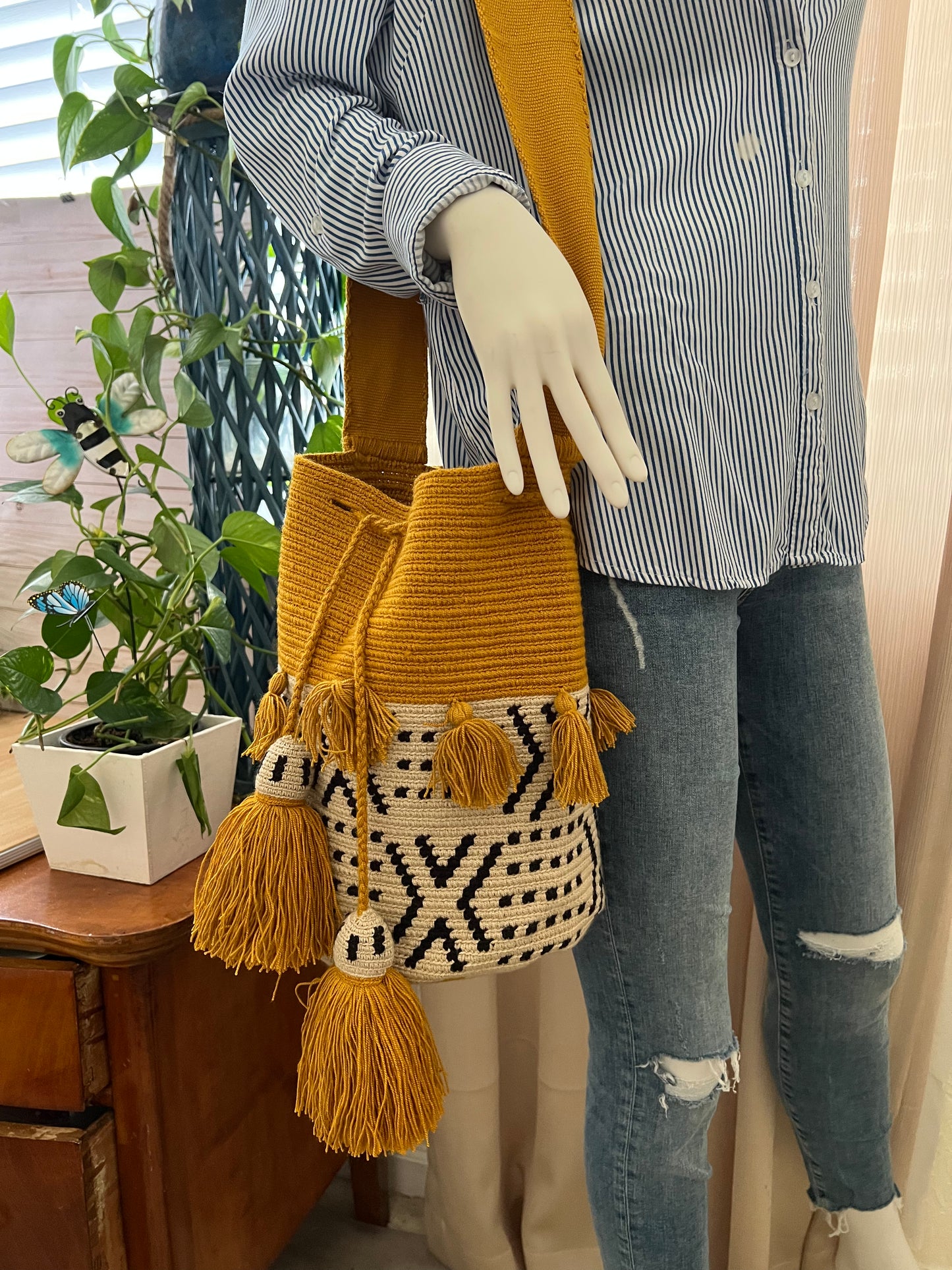 Yellow & White Retro Handwoven Crossbody Bag