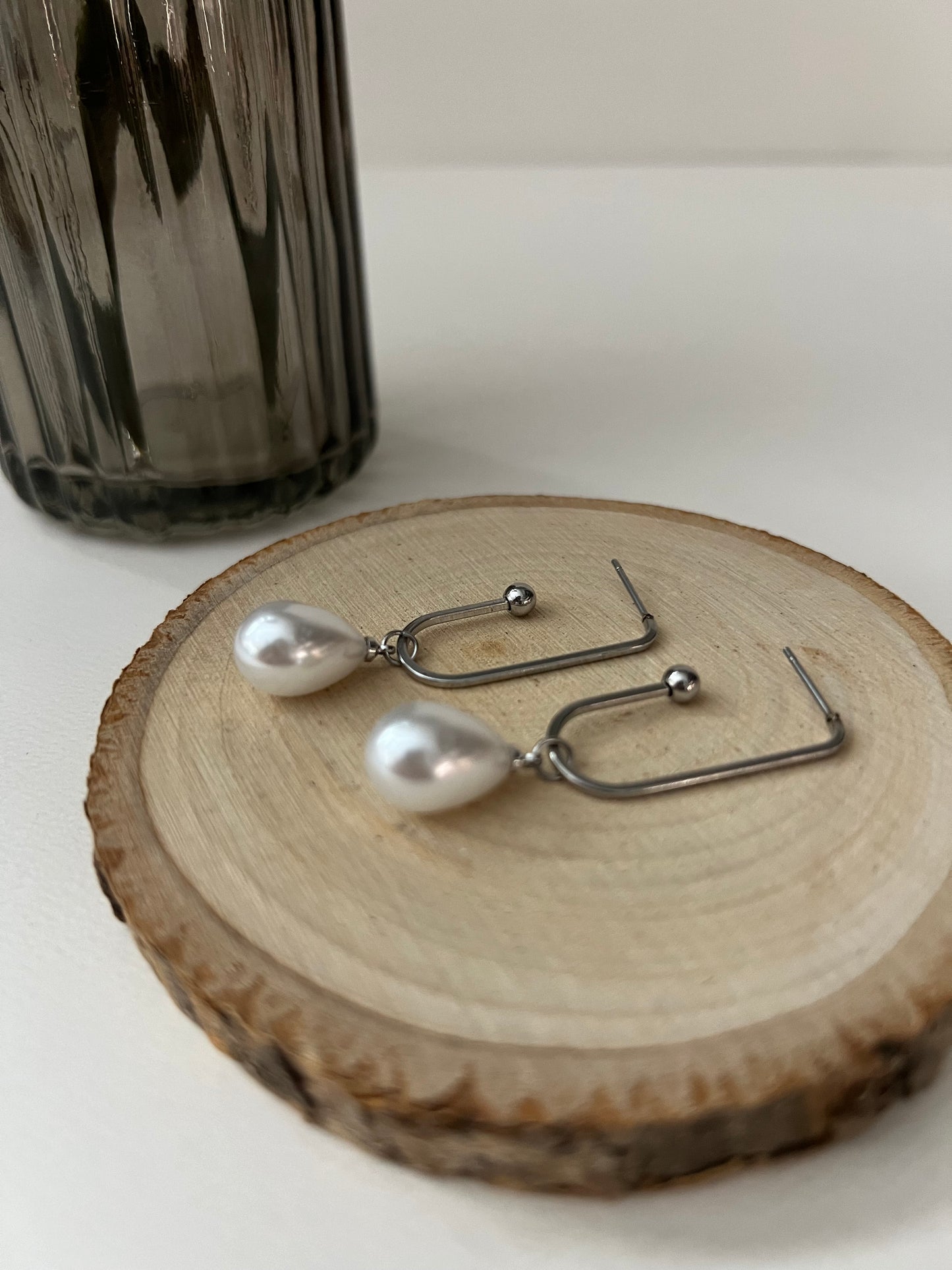 Pearl Pendant Silver Hoops