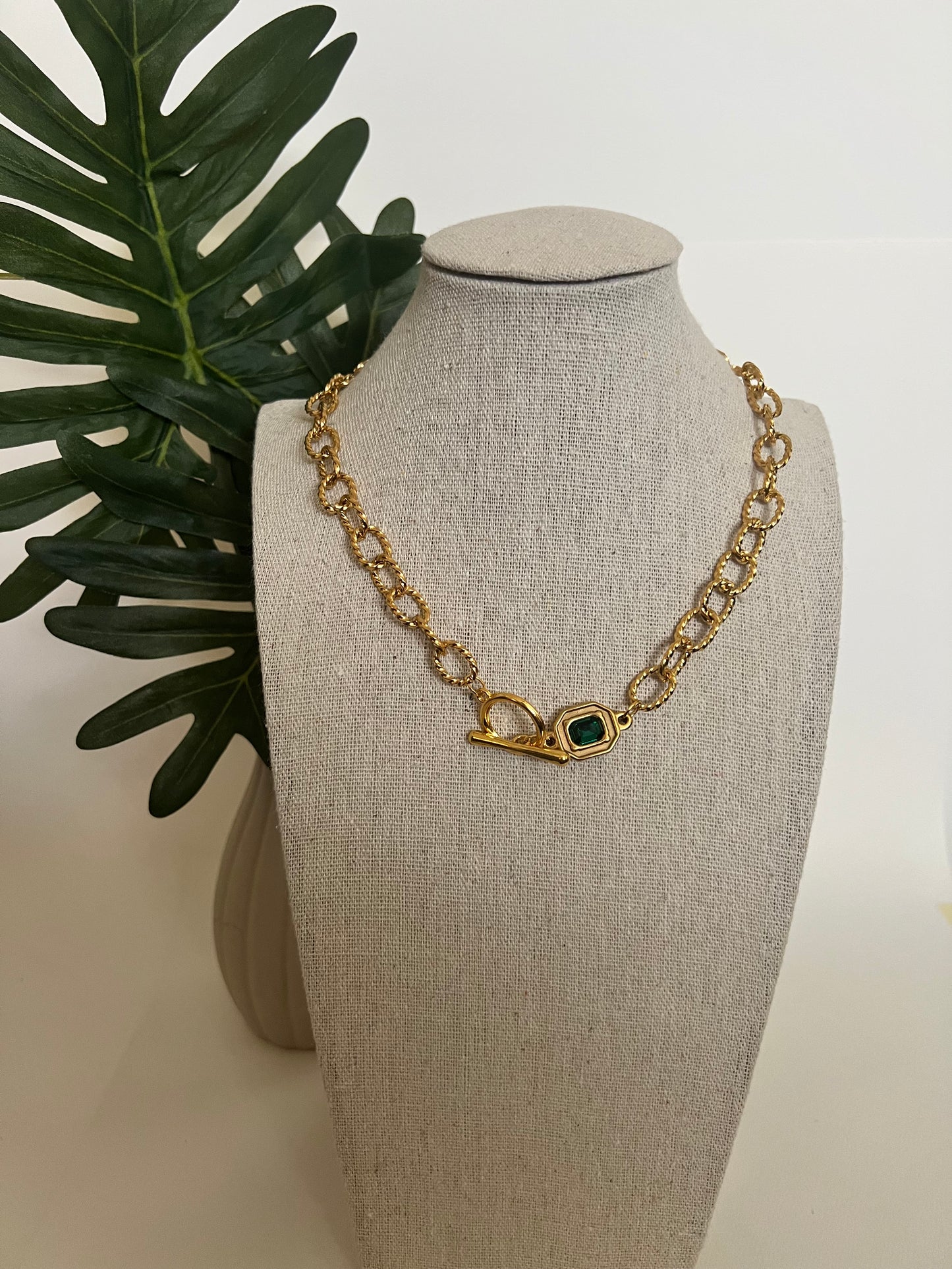 Art Deco Chunky Gold Necklace