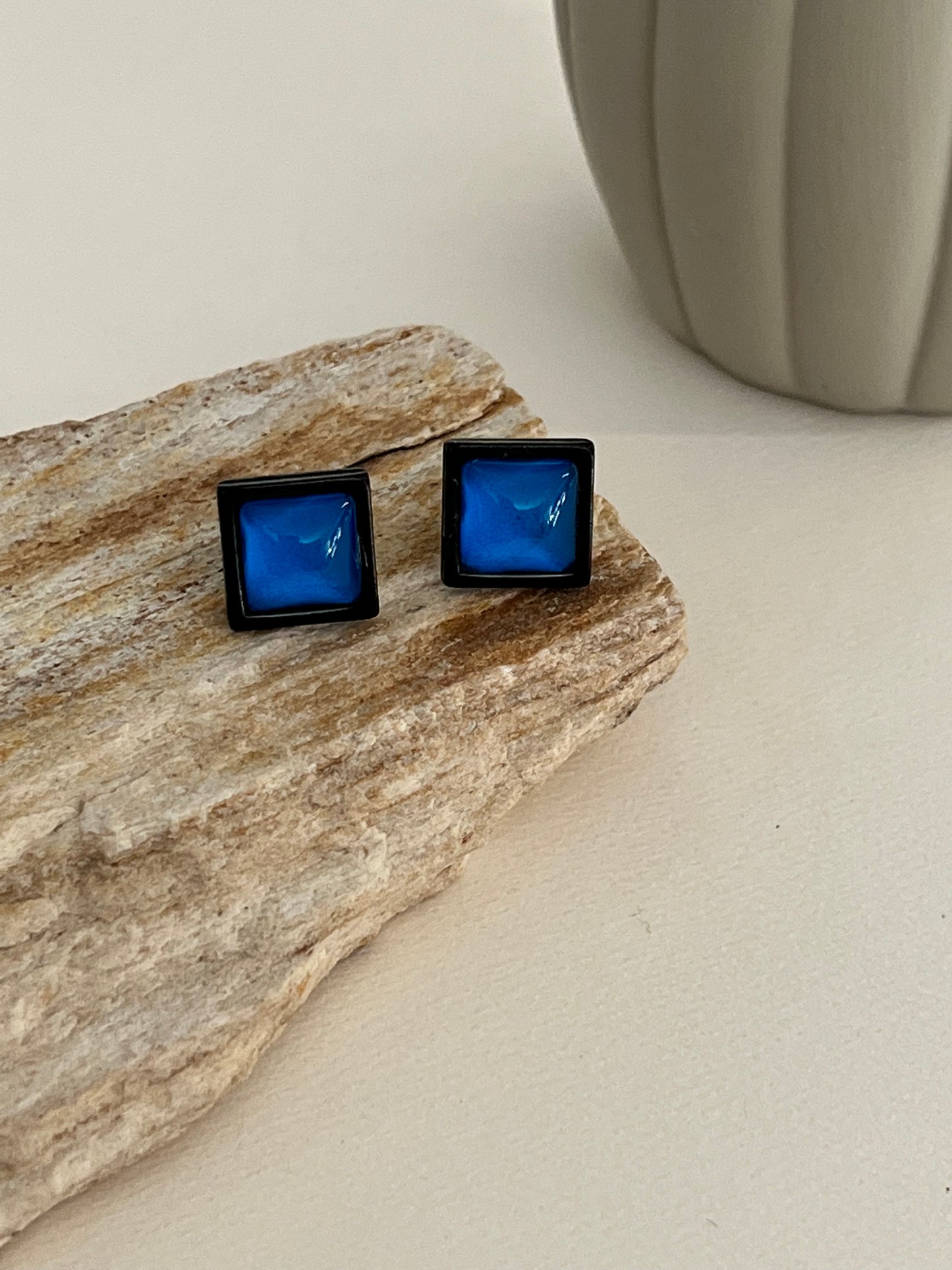 Pop-of-Color Edgy Earring Set