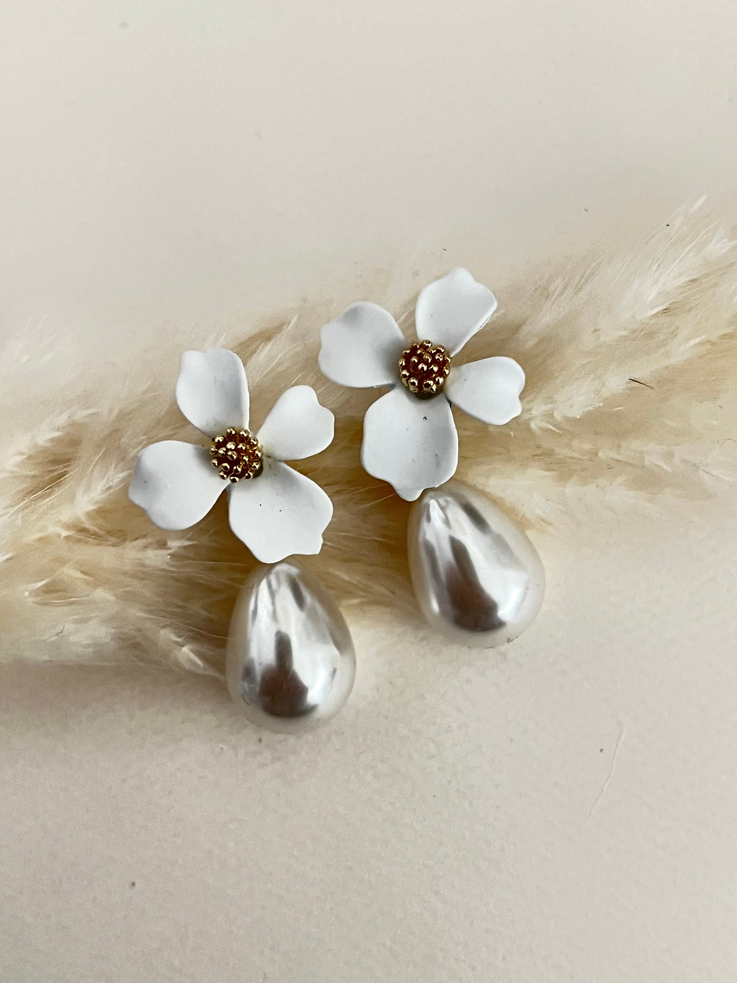 Flower & Pearl Drop Earrings