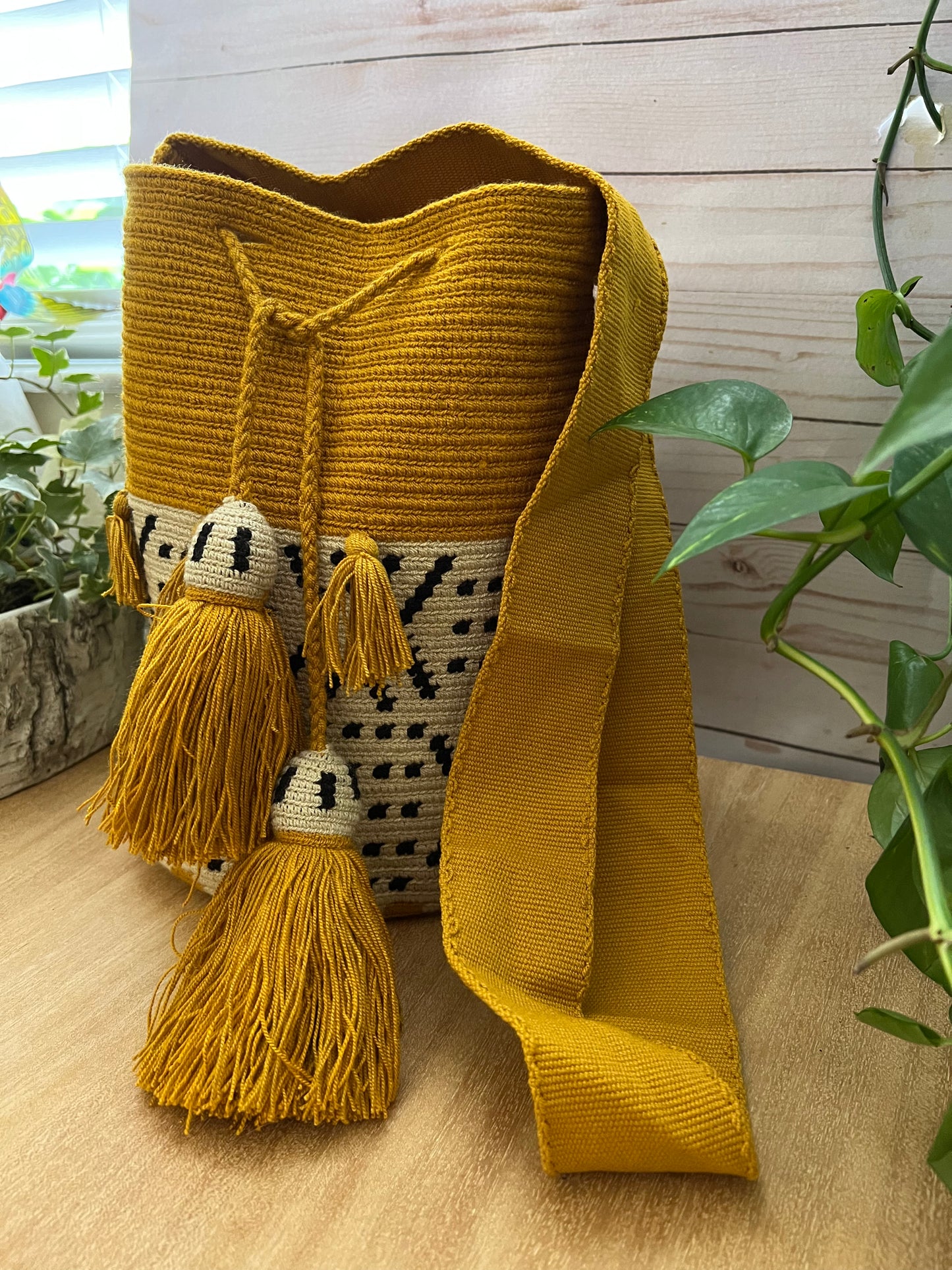 Yellow & White Retro Handwoven Crossbody Bag