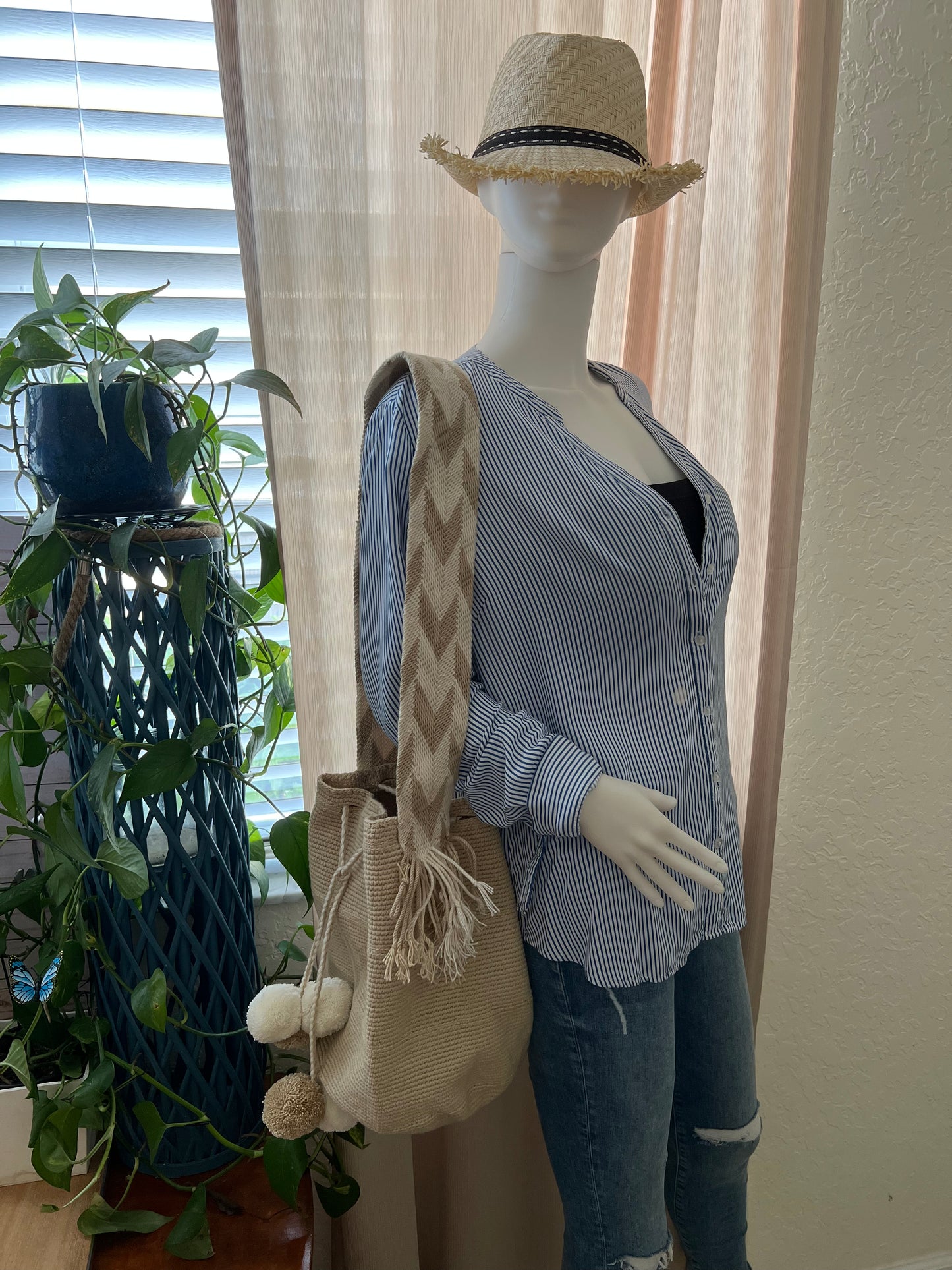 Beige & White PomPom Bag