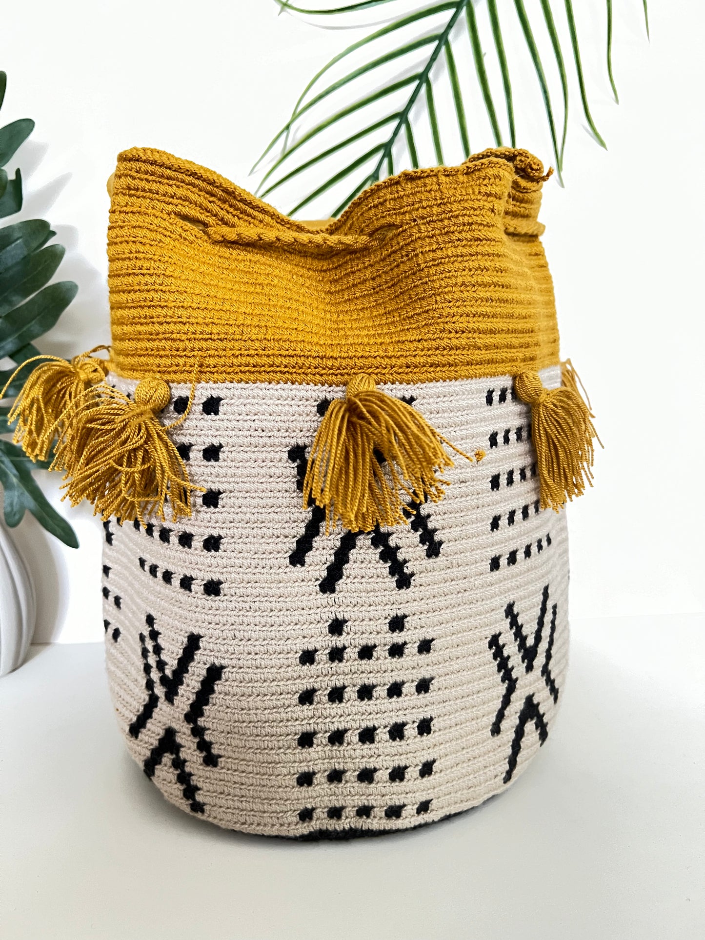 Yellow & White Retro Handwoven Crossbody Bag
