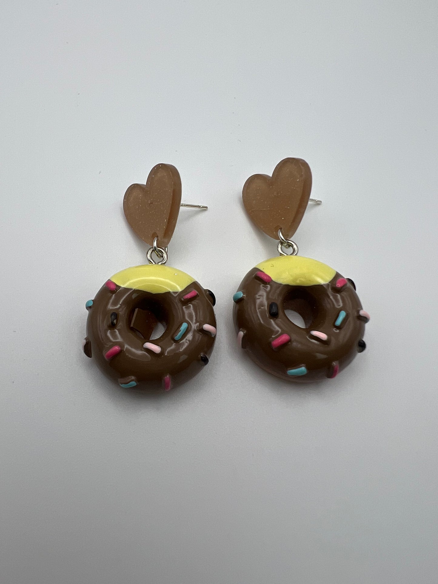 Kawaii Donut & Heart Dangle Earrings