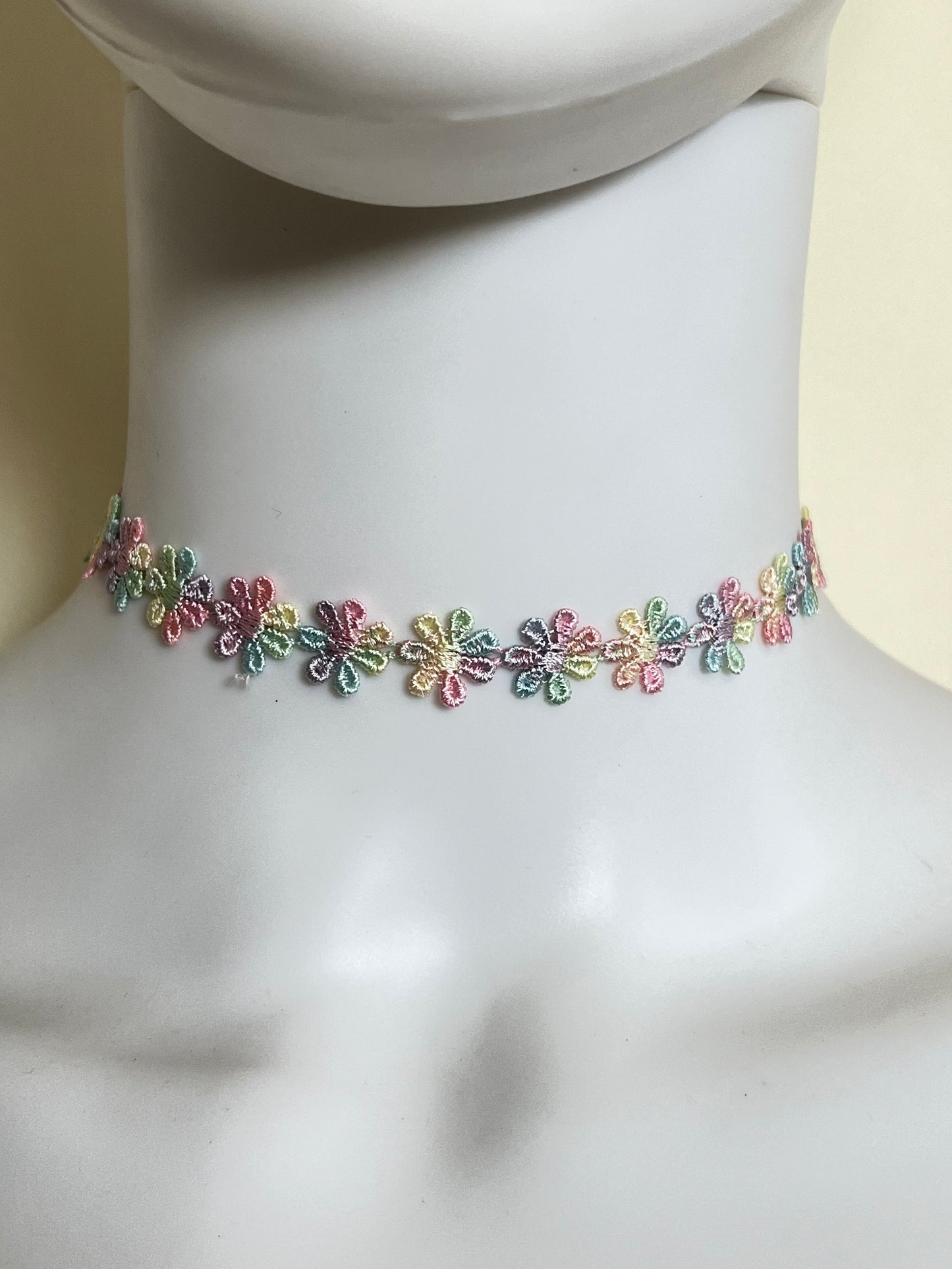 Embroidery Coquette Floral Choker