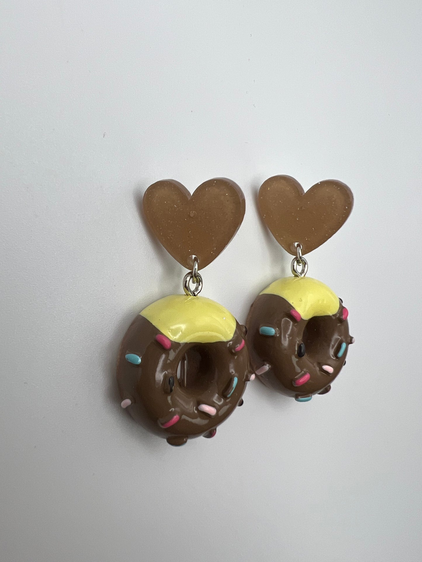 Kawaii Donut & Heart Dangle Earrings