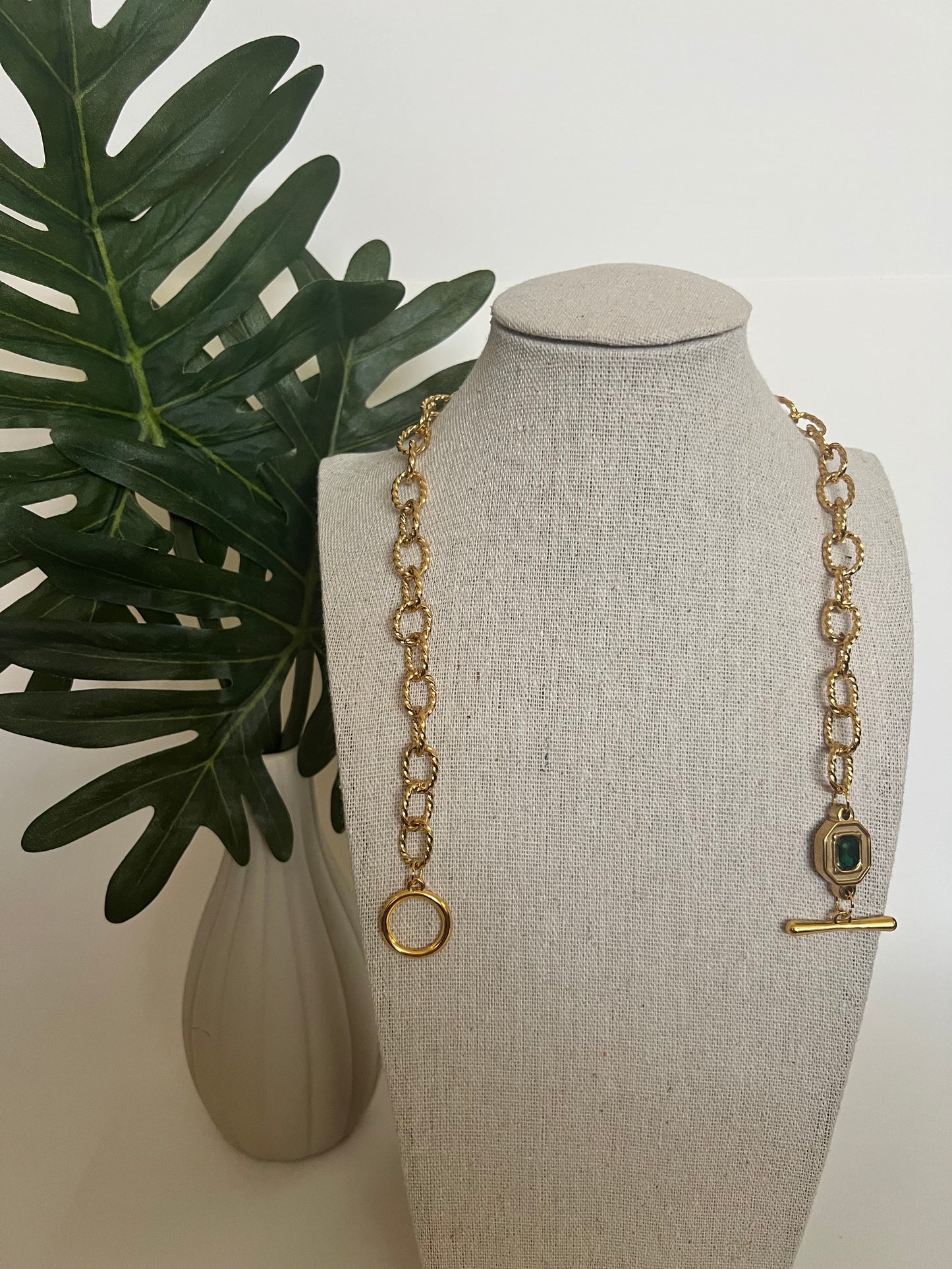 Art Deco Chunky Gold Necklace