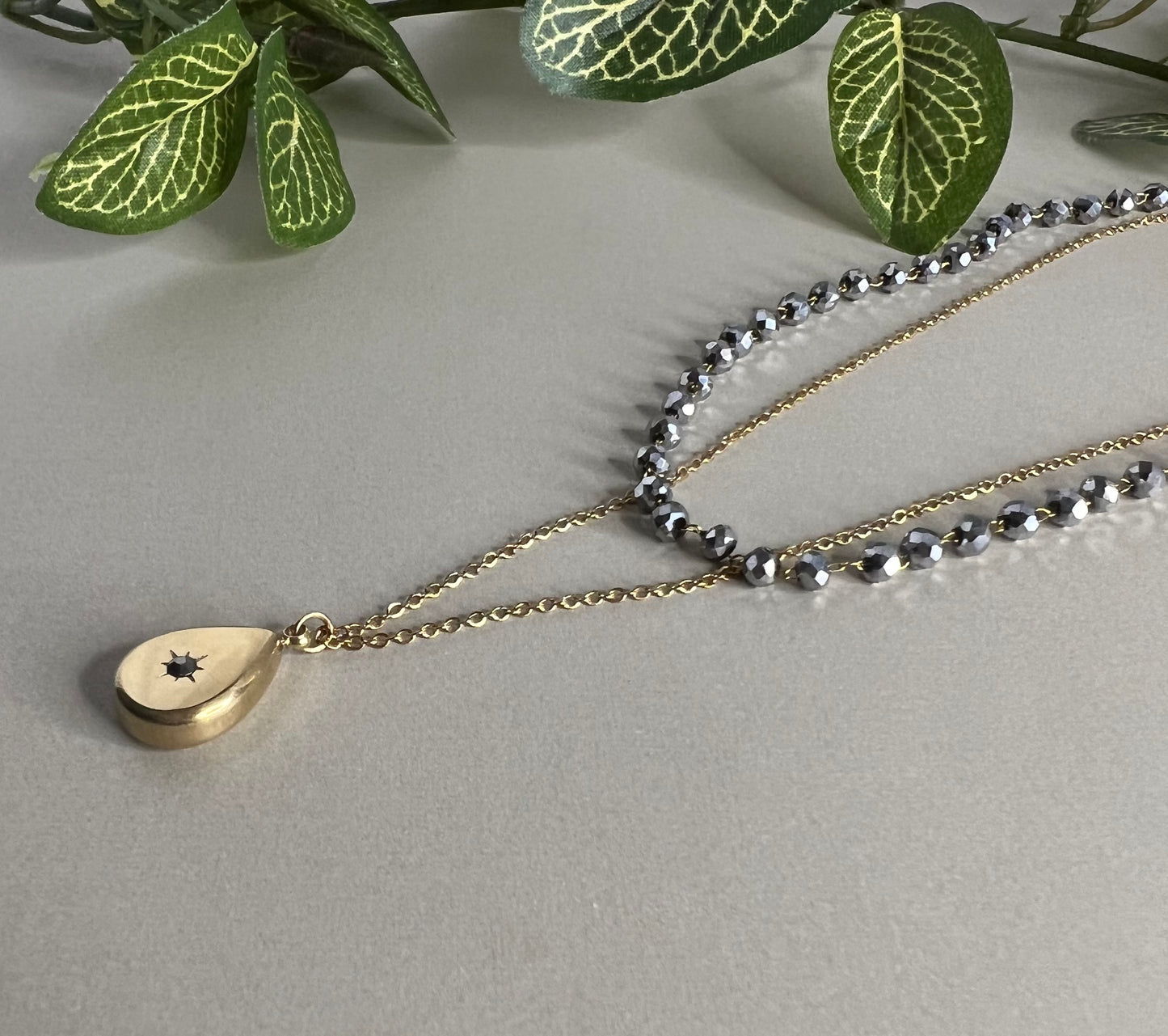 Elegant Layered Pendant Necklace