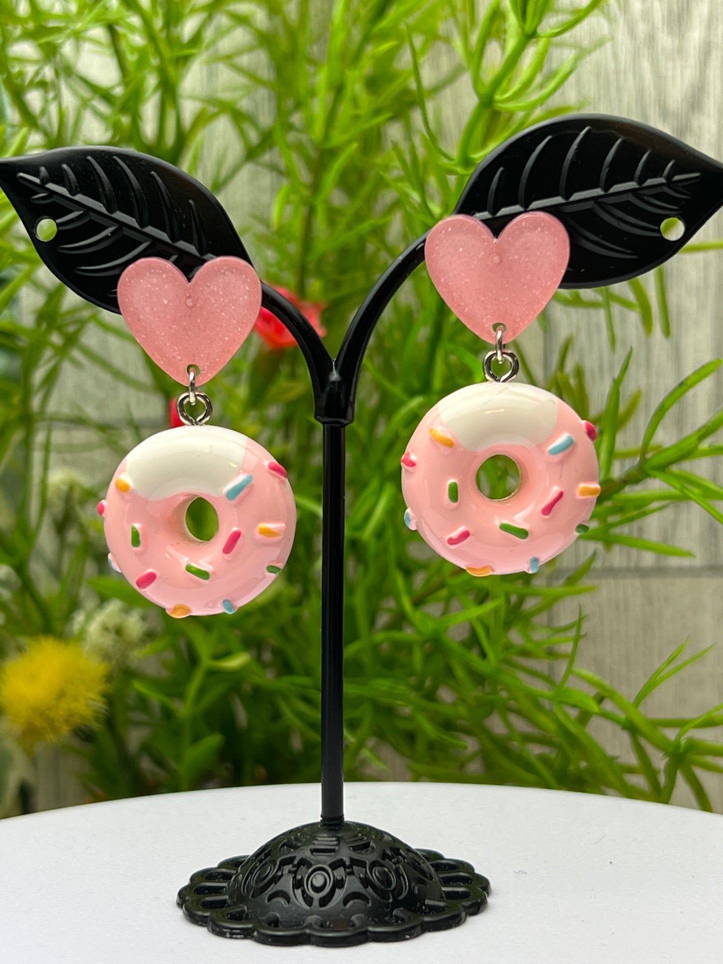 Kawaii Donut & Heart Dangle Earrings