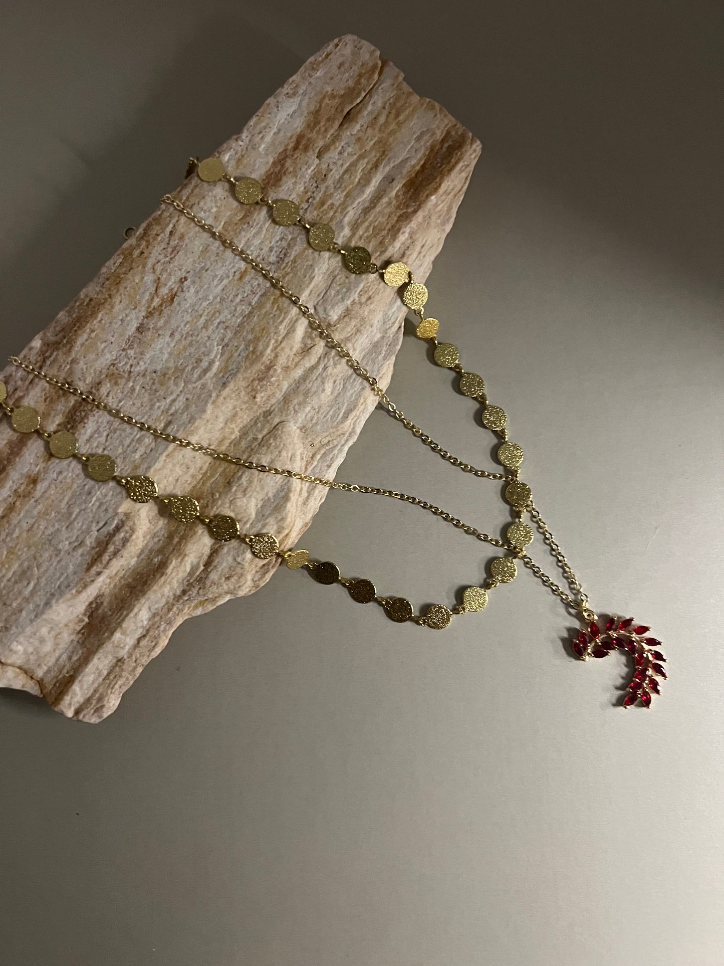Romantic Leaf Pendant Necklace Set