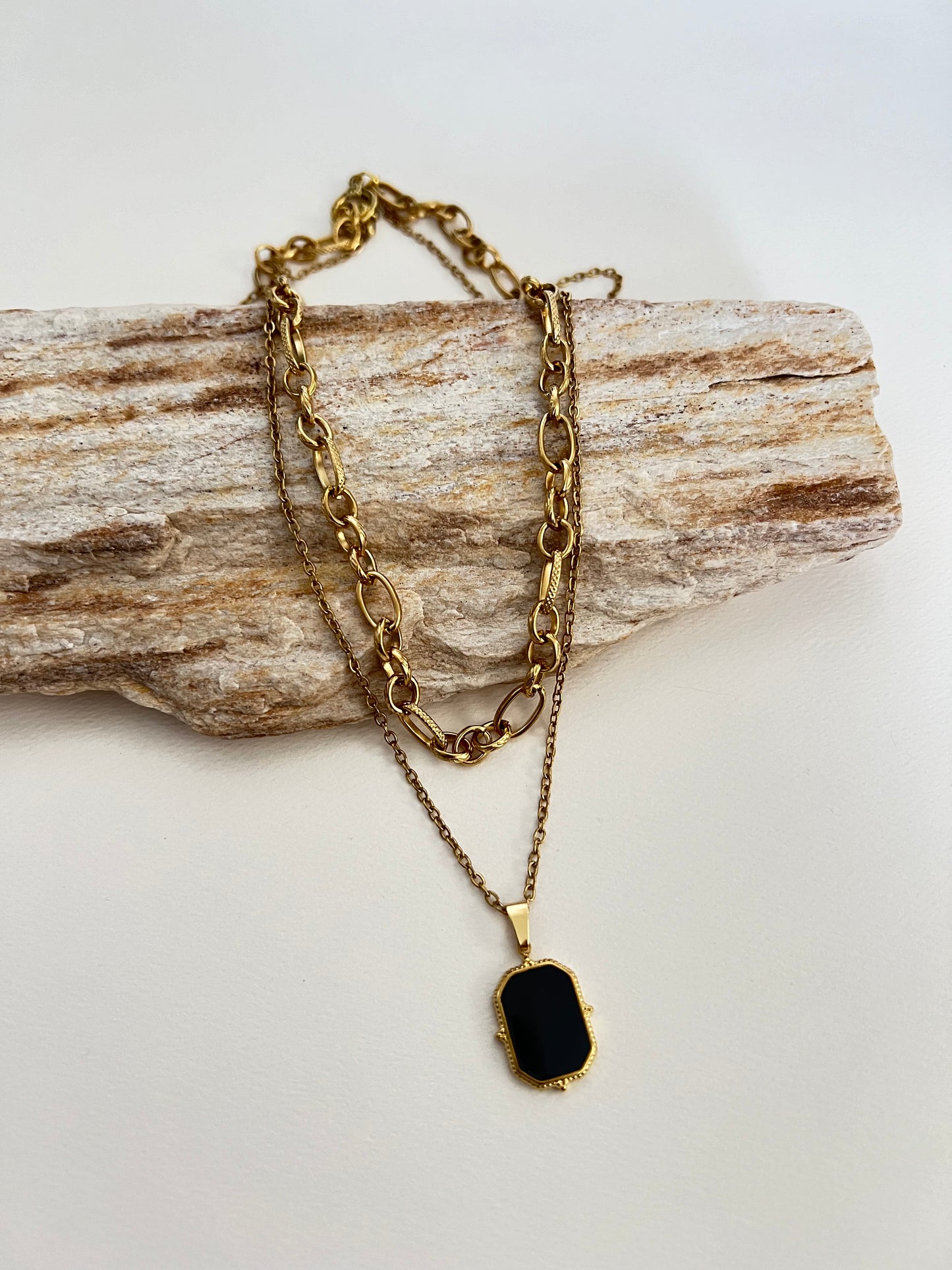 Black Pendant Layered Necklace