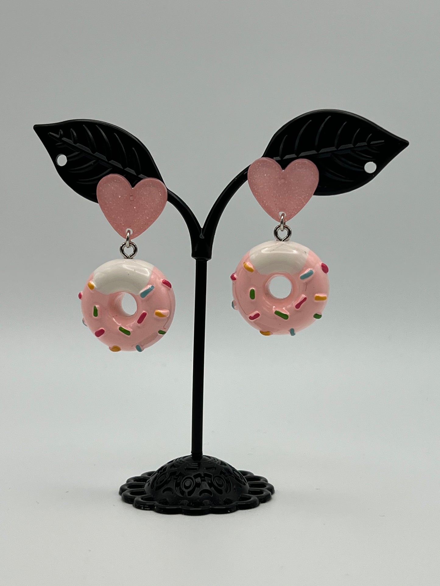 Kawaii Donut & Heart Dangle Earrings