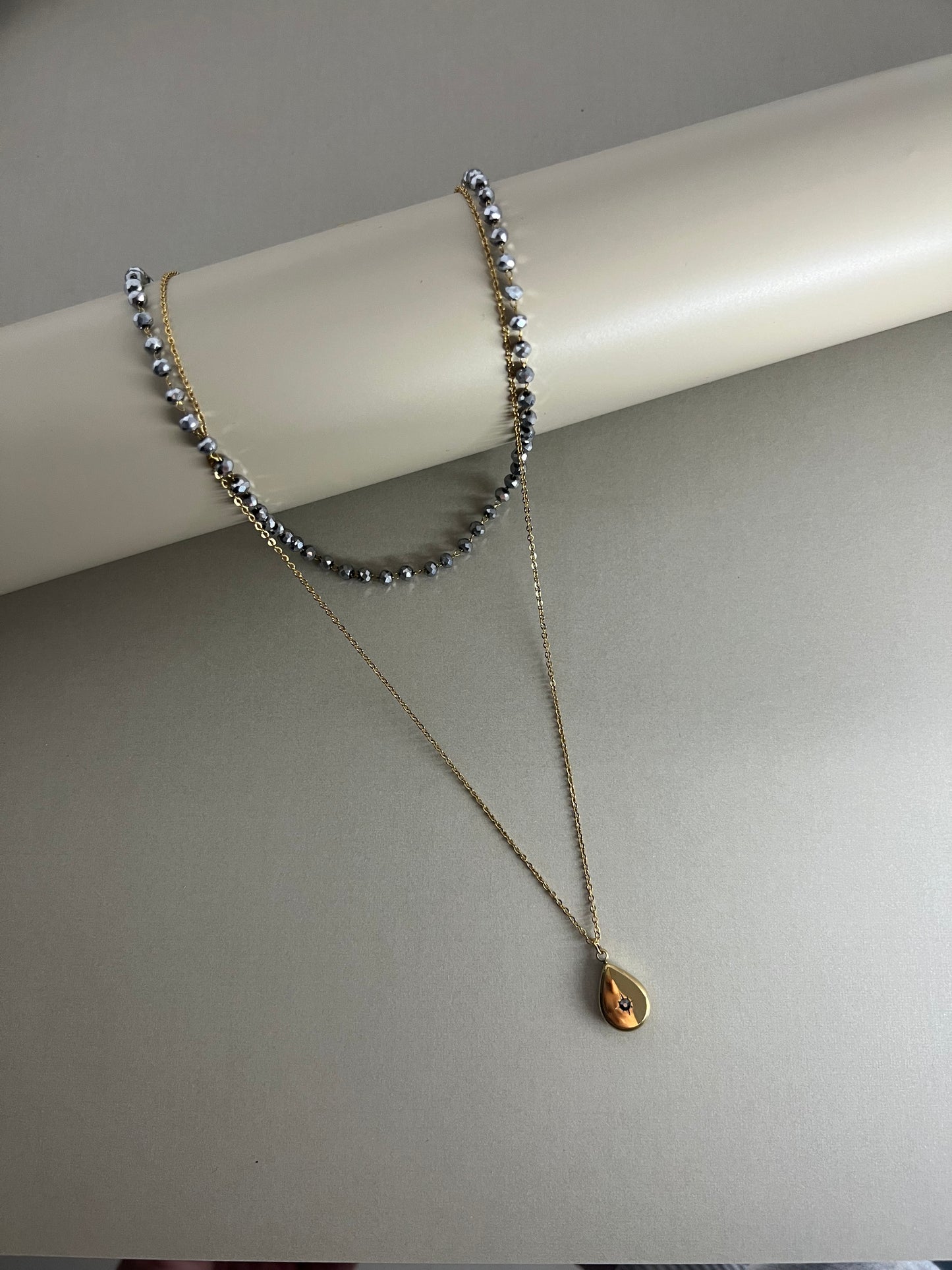 Elegant Layered Pendant Necklace