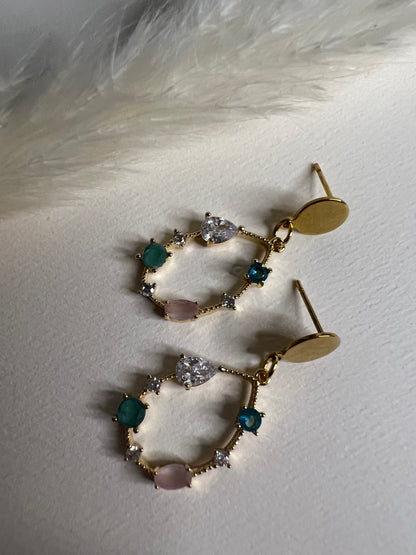 Coquette Chic Dangle Earrings