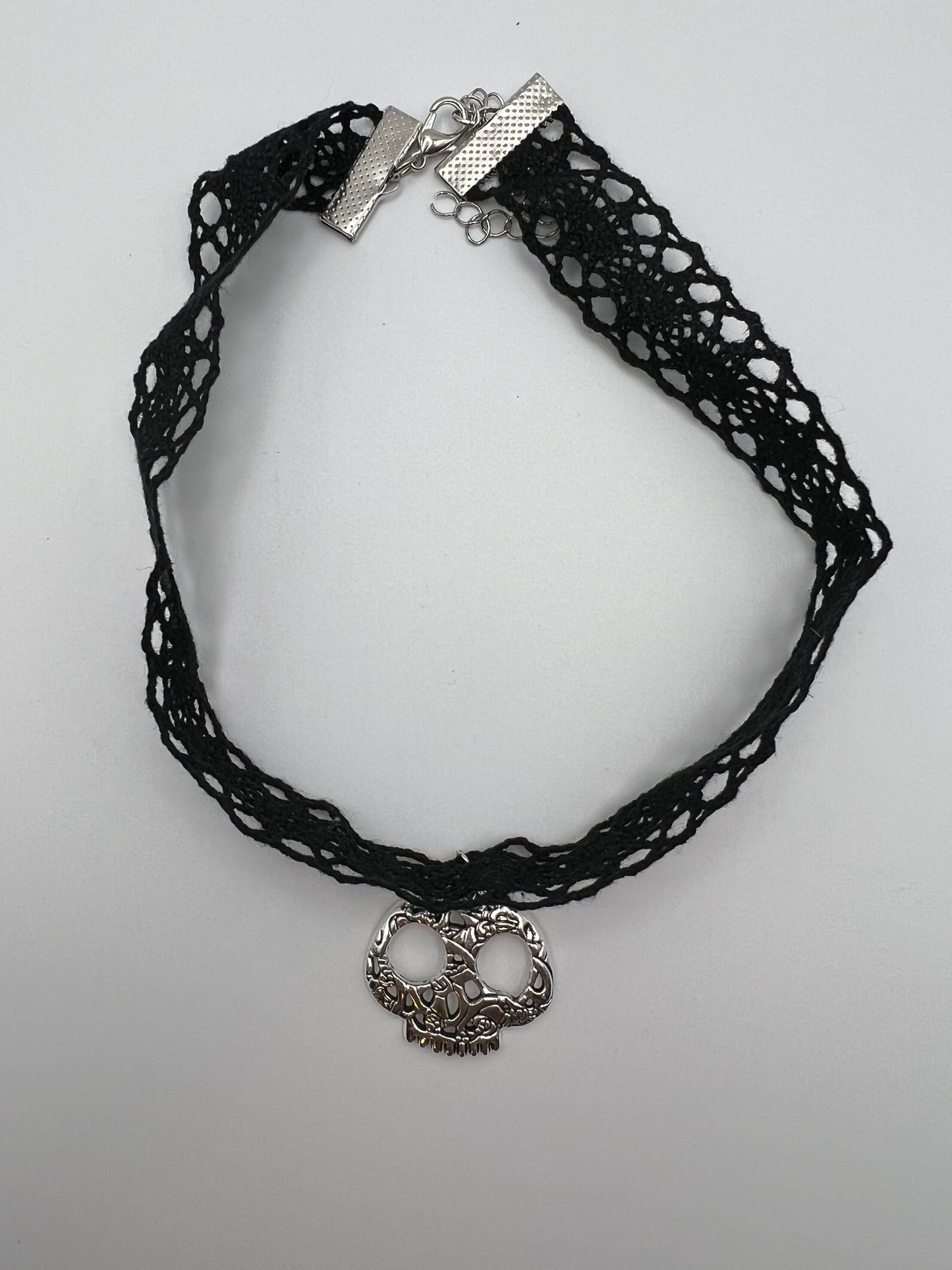 Gothic Chic Skull Choker