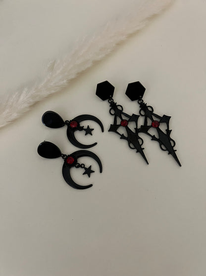 Black & Red Classic Gothic Earrings