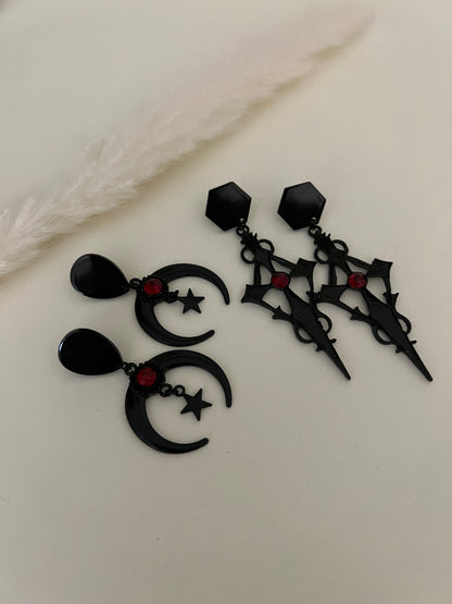 Black & Red Classic Gothic Earrings