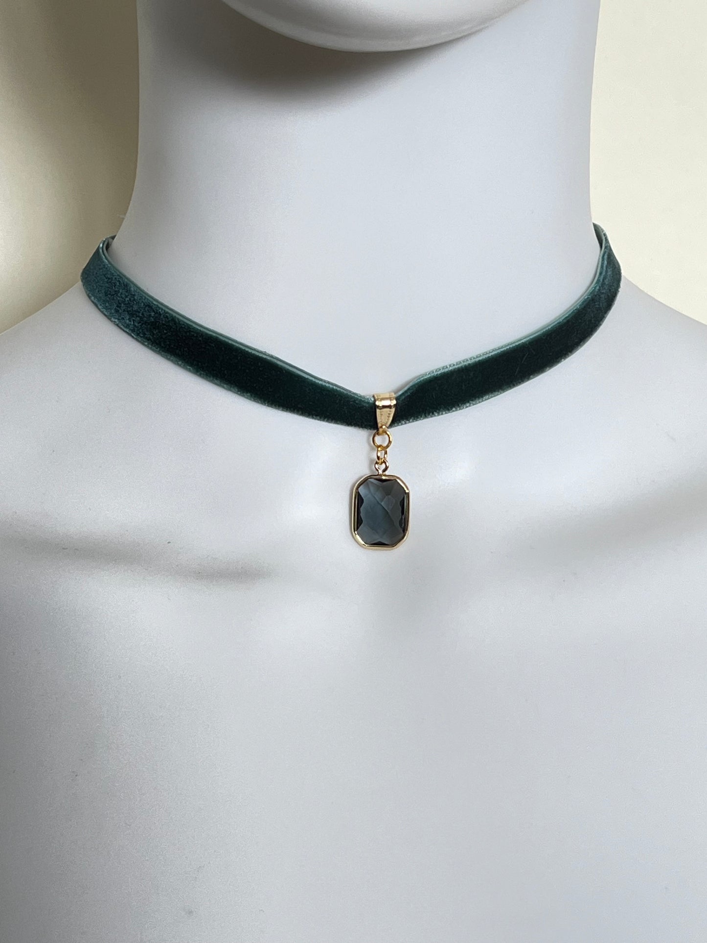 Velvet Choker with Stylish Pendant