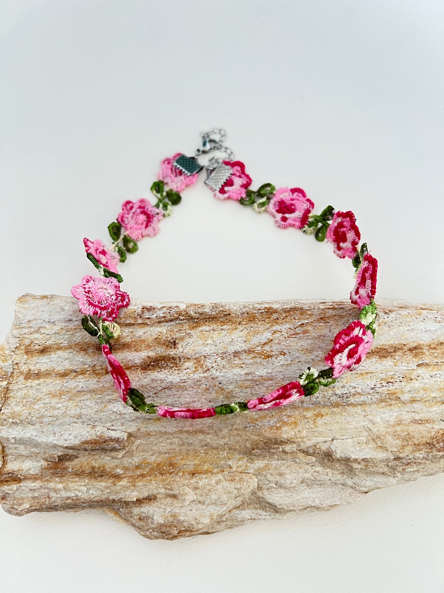 Embroidery Coquette Floral Choker