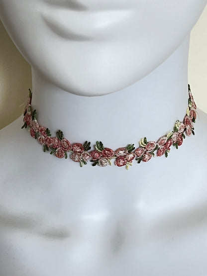 Embroidery Coquette Floral Choker