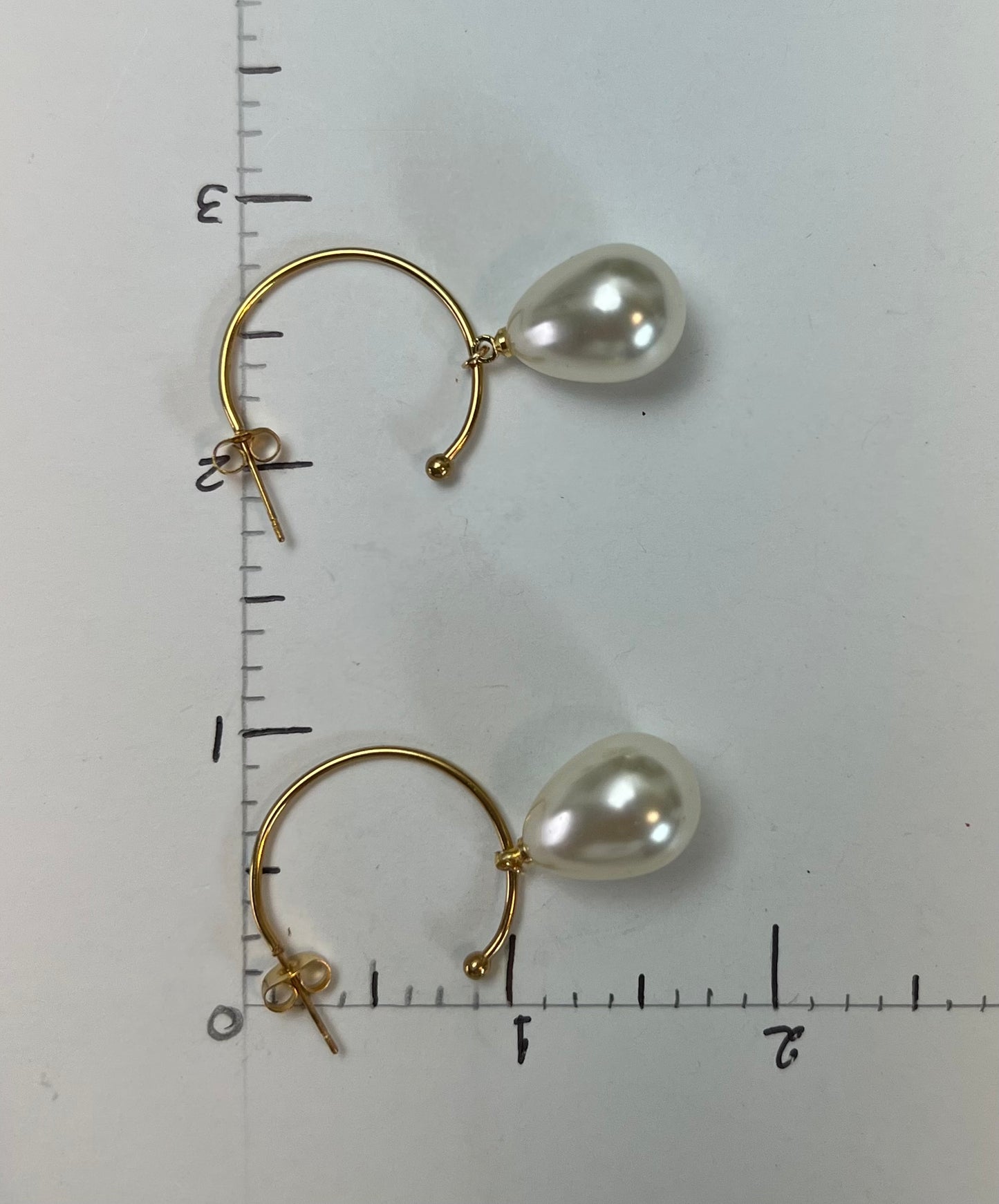 Open Hoops with Pendant Pearl