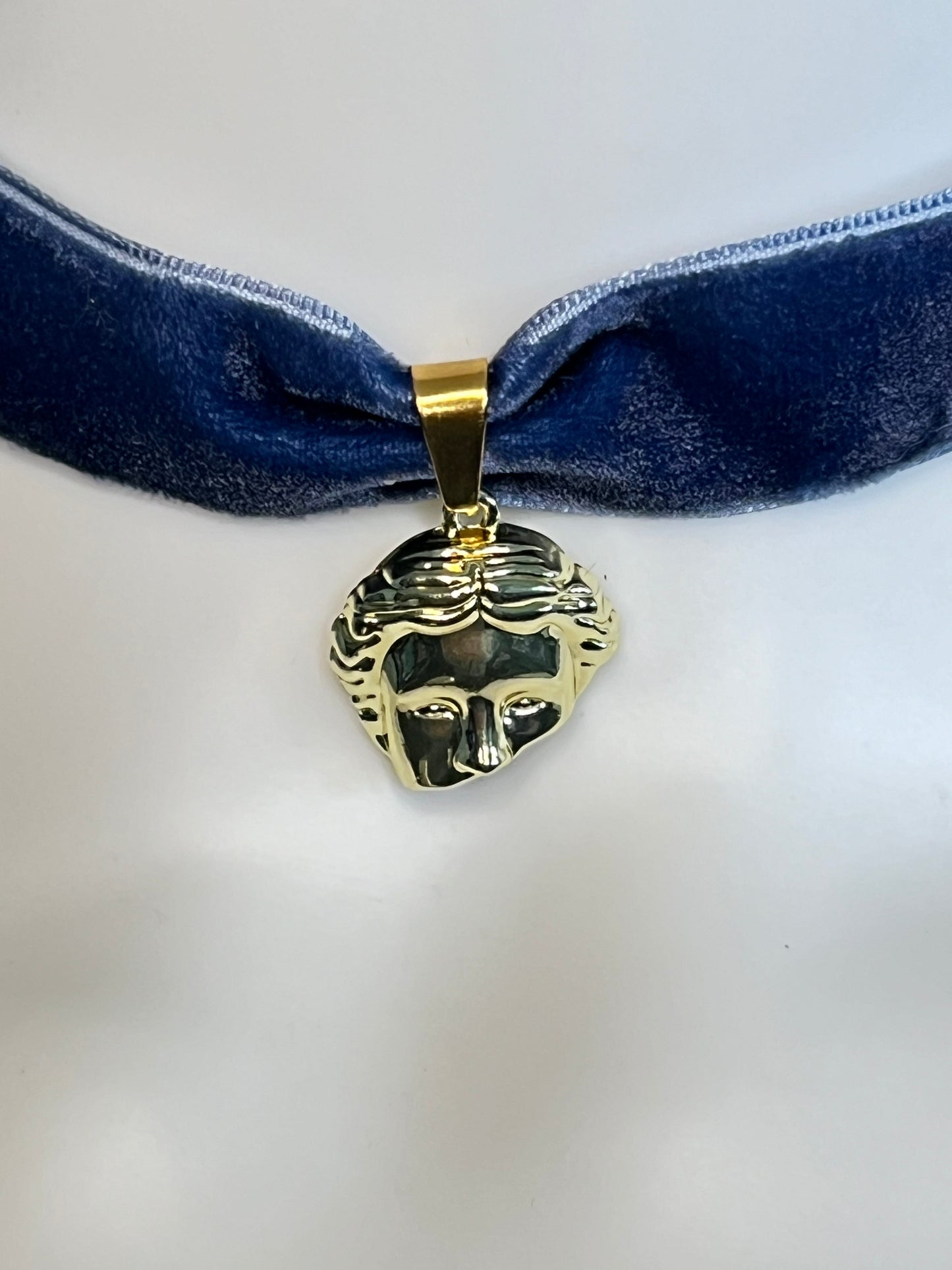 Regency Velvet Choker with Pendant