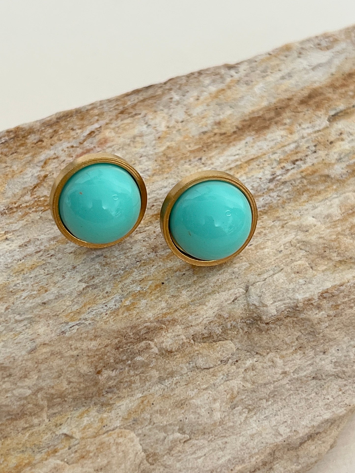 Round Colorful Stud Earrings Set