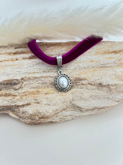 Trendy Velvet Choker with Pendant