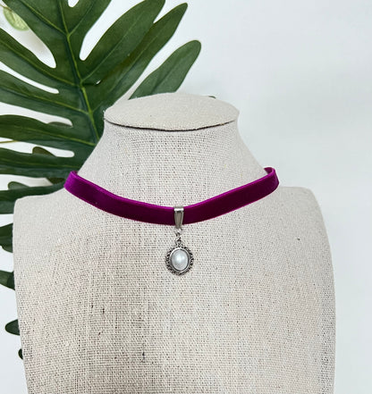 Trendy Velvet Choker with Pendant