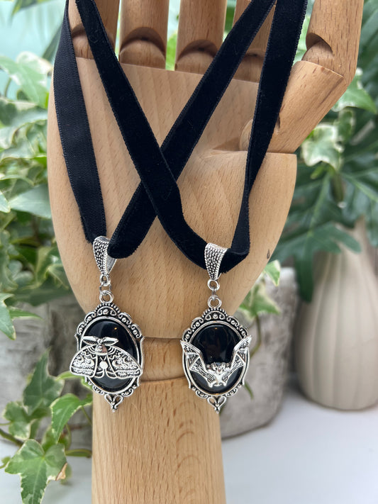 Gothic Pendant Velvet Choker