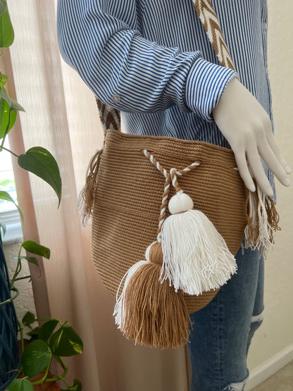 Small Hand-Knit Wayuu Bucket Bag