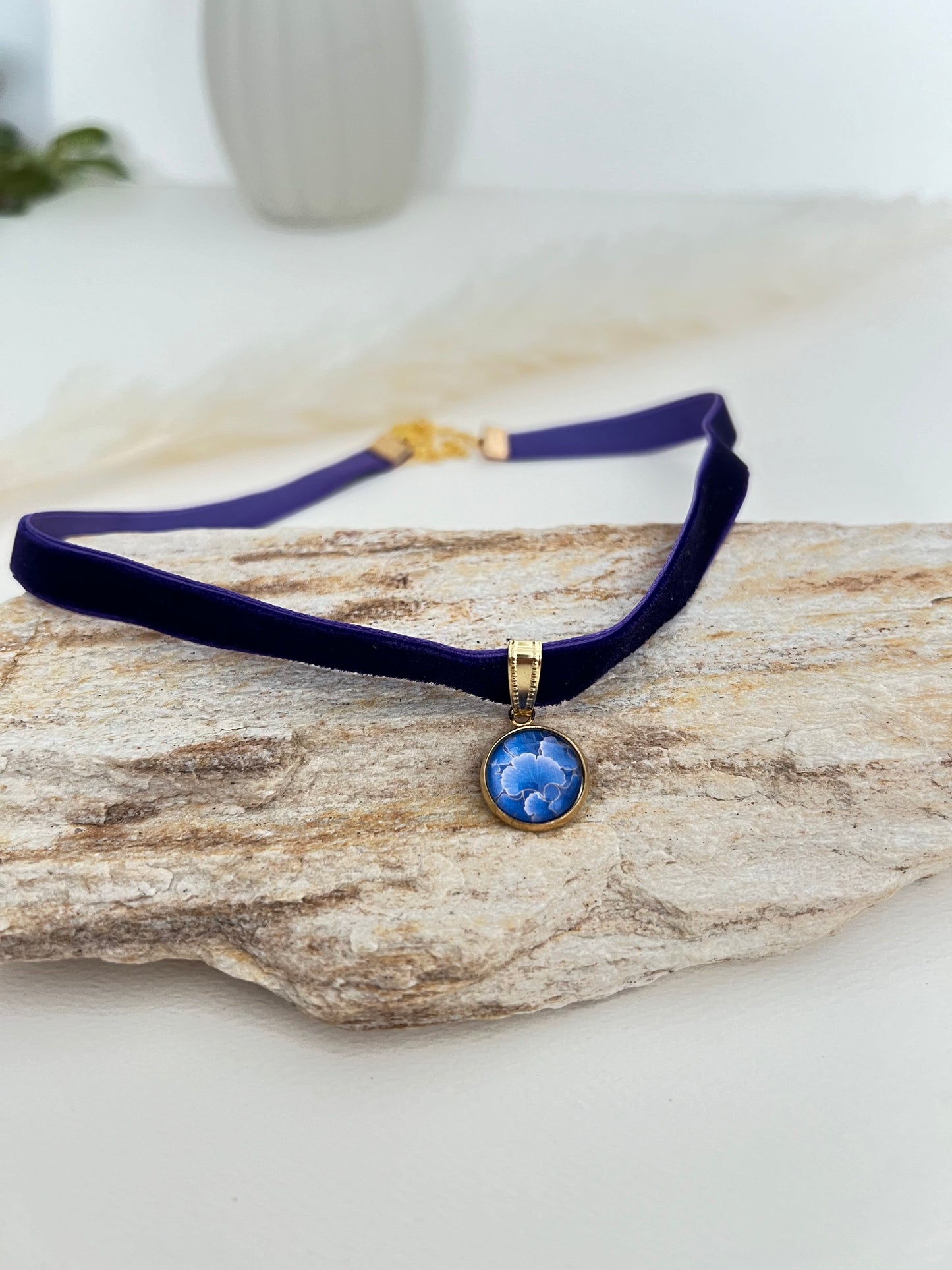 Pop-of-color Charm Choker