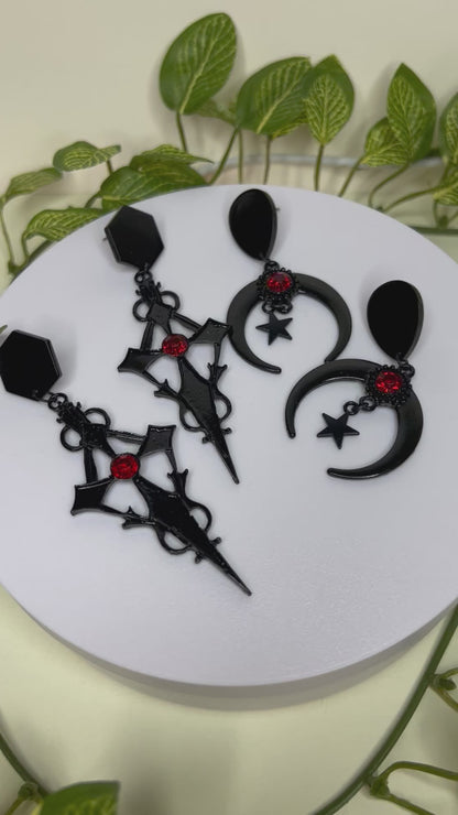 Black & Red Classic Gothic Earrings